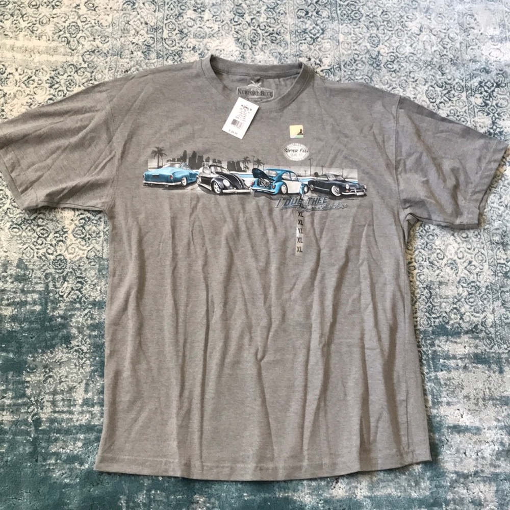 NWT men’s T-shirt XL